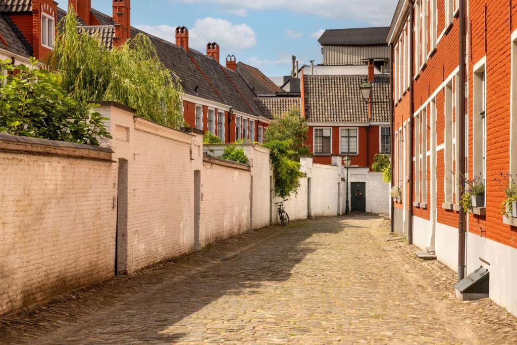 Violet Suites Ghent Luaran gambar